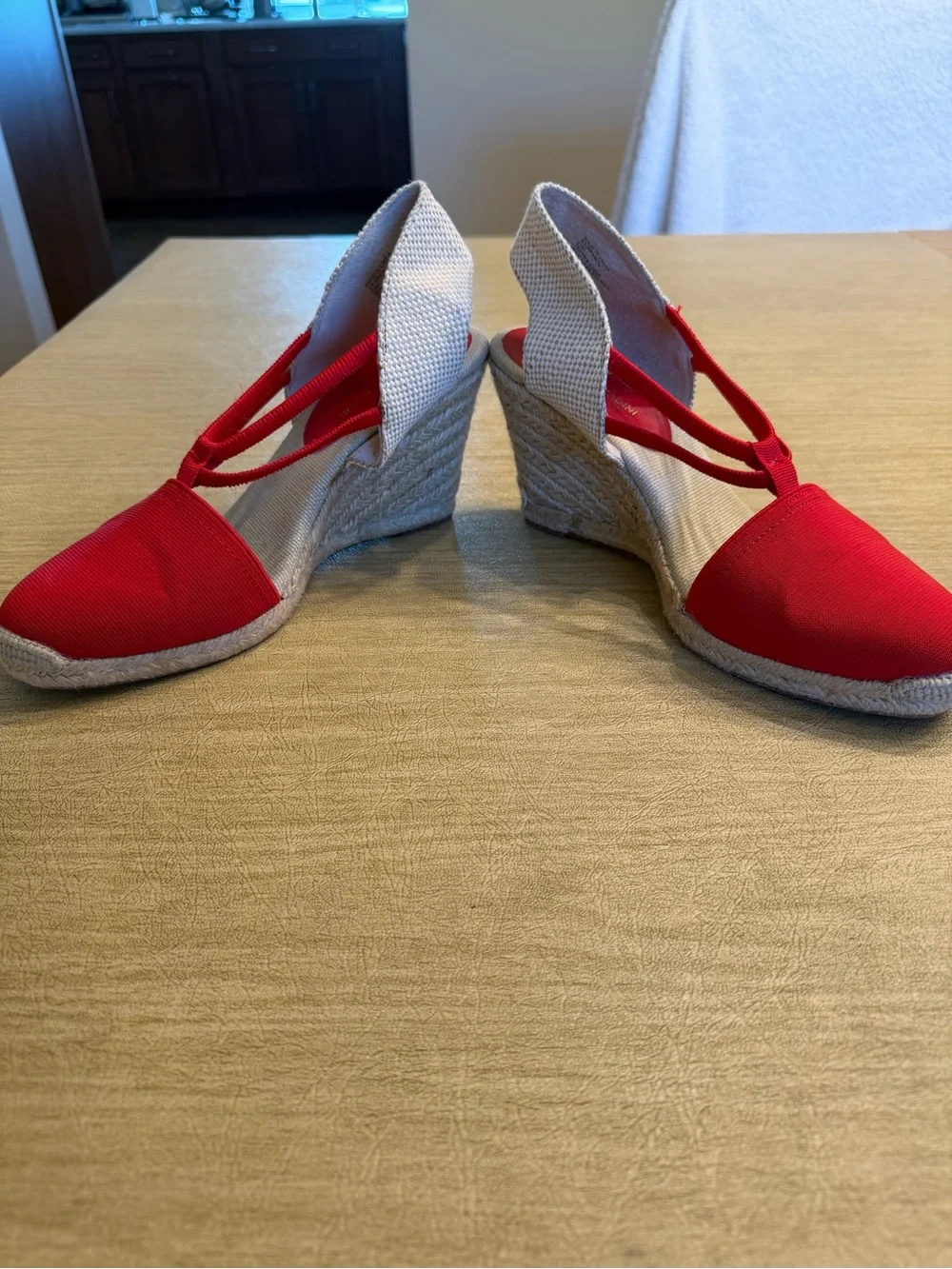 Women’s Adrienne Vittadini Red Canvas Slingback Espadrilles - Size 9